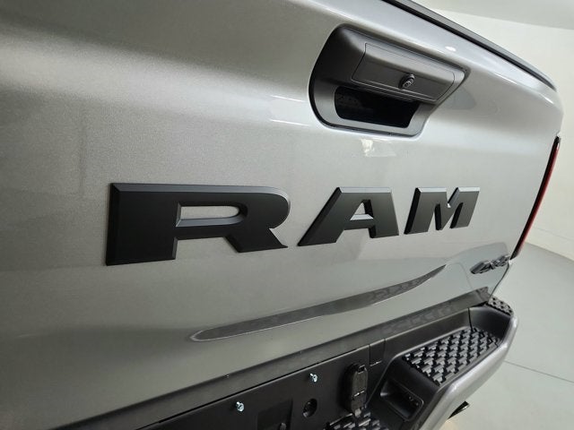 2025 RAM 1500 Big Horn 4x4 Crew Cab 5'7" Box